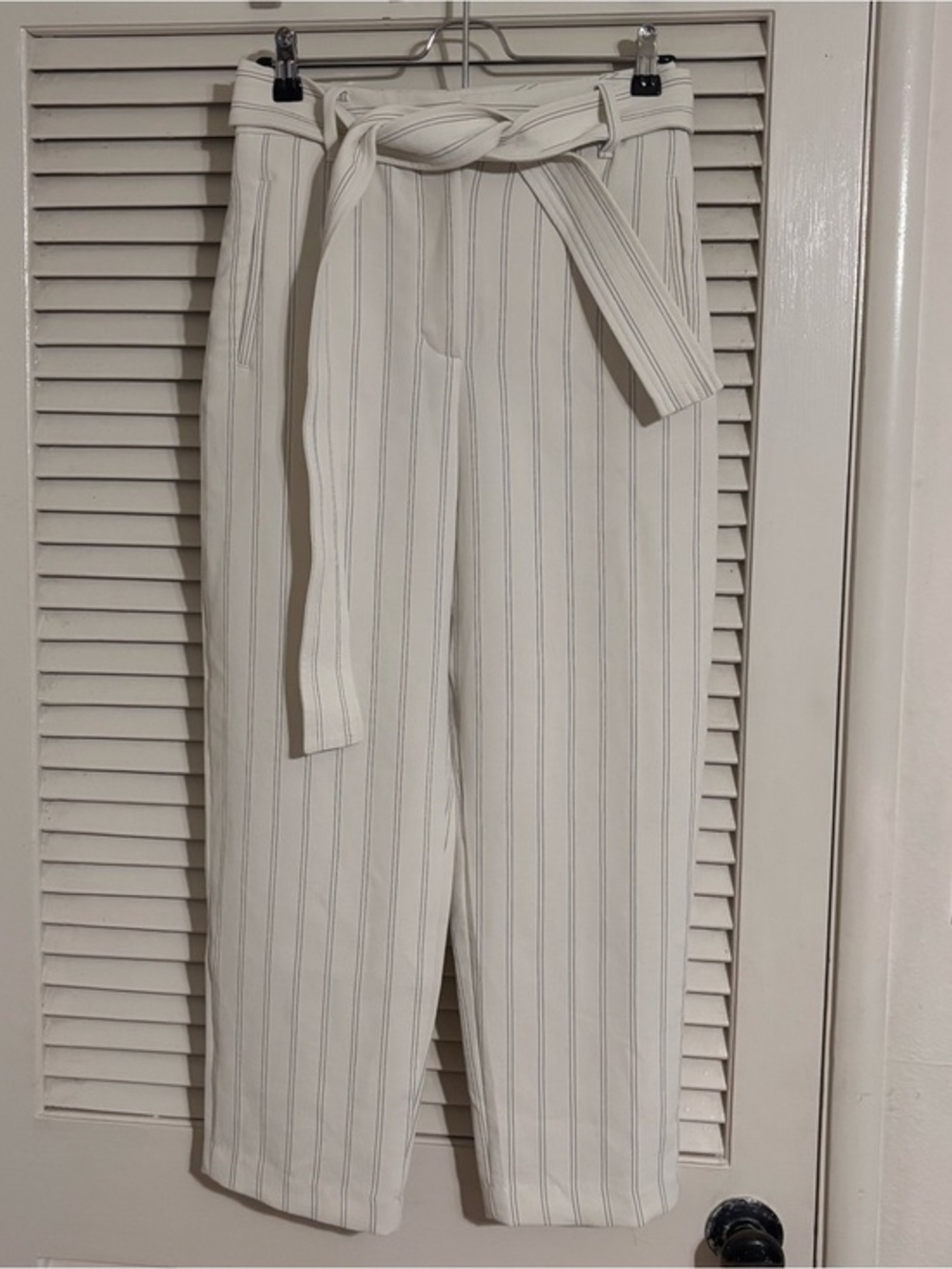 Wilfred Cream Pinstripe Paperbag Waist Pants size 4